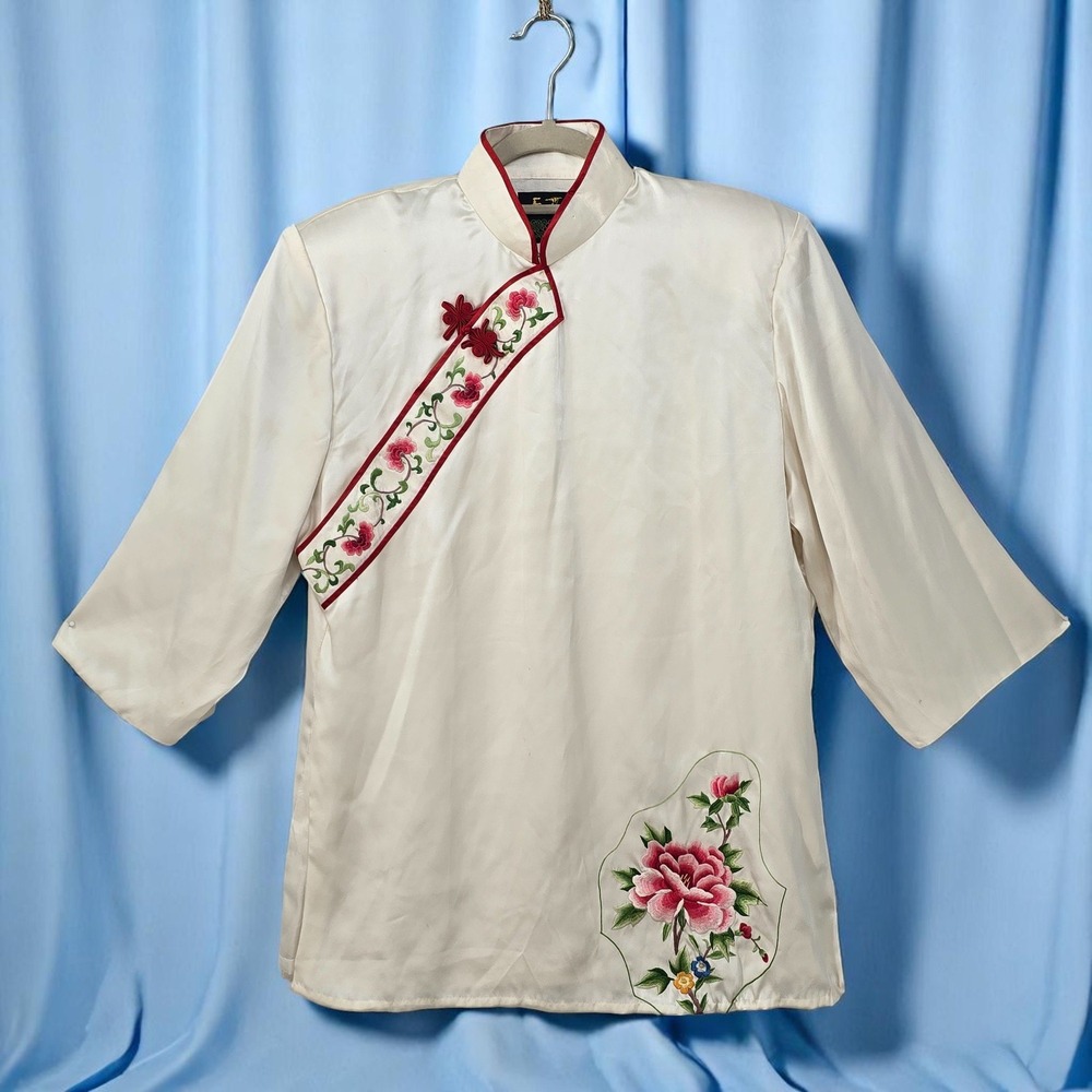 Vintage Embroidered Asian Top Floral Mandarin Collar Blouse Woman Medium‎ Silky